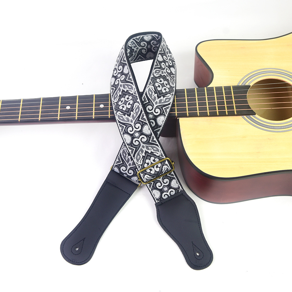 Gitar Askısı İşlemeli Baskı Et - Musical Instrument Types incelemesi ve fiyatı